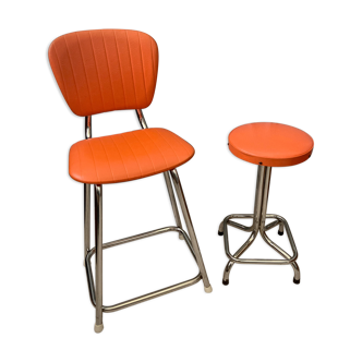 Duo of chair and stool 1970 orange and chromes