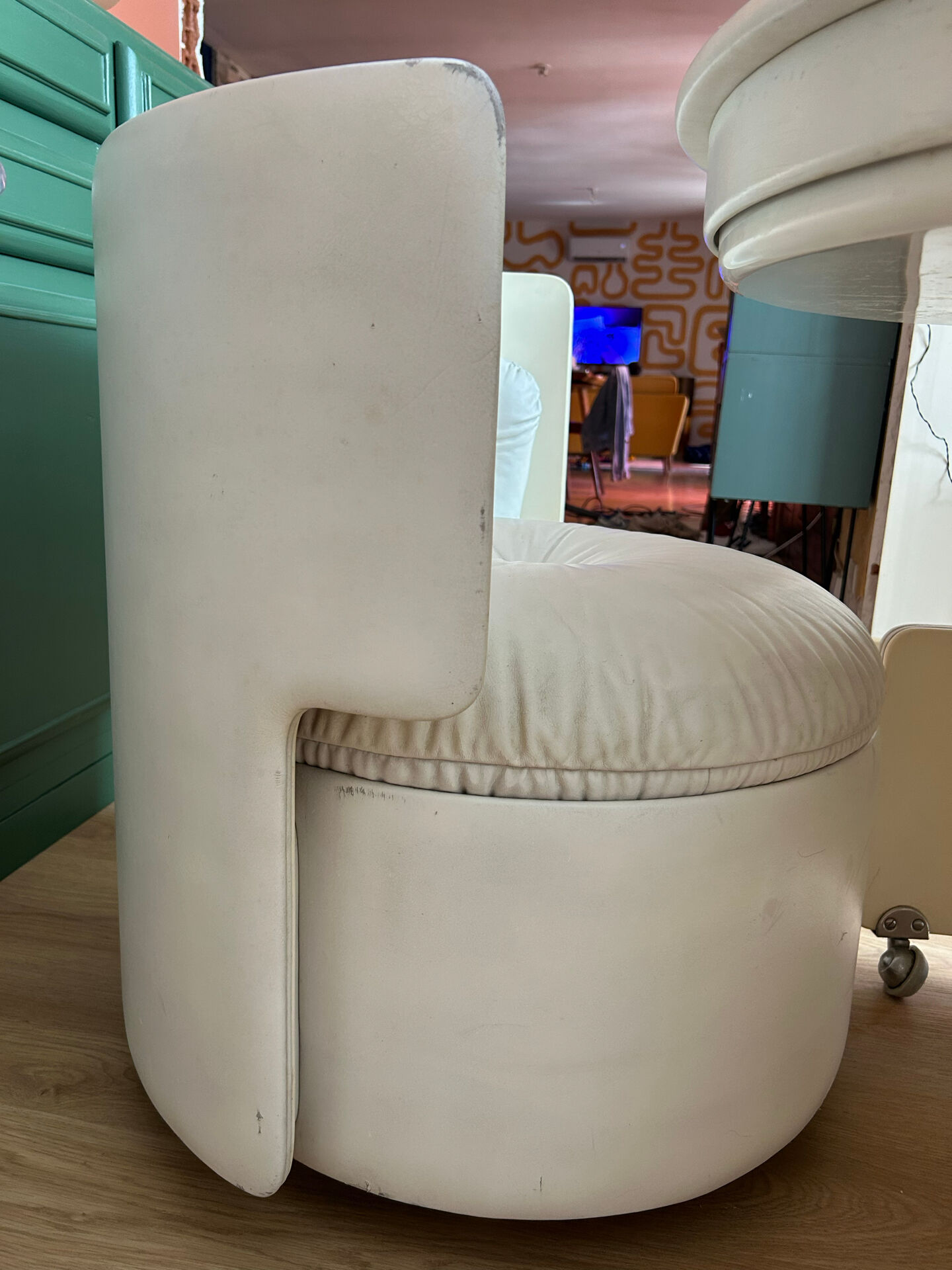 coiffeuse Dilly Dally par Luigi Massoni pour Poltrona Frau