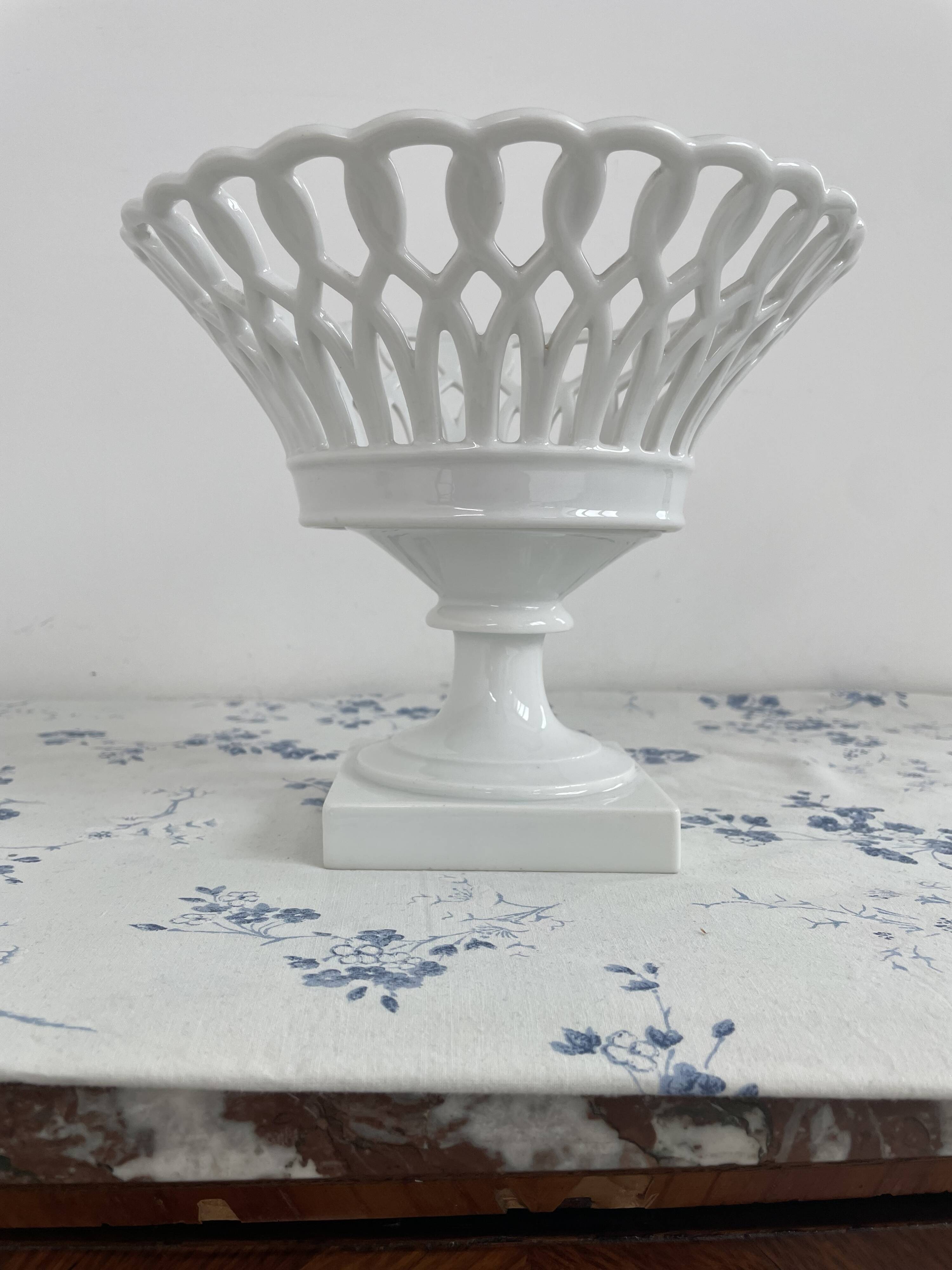 Navette Cup, footed cup, late 19th century, Empire Style, Porcelain