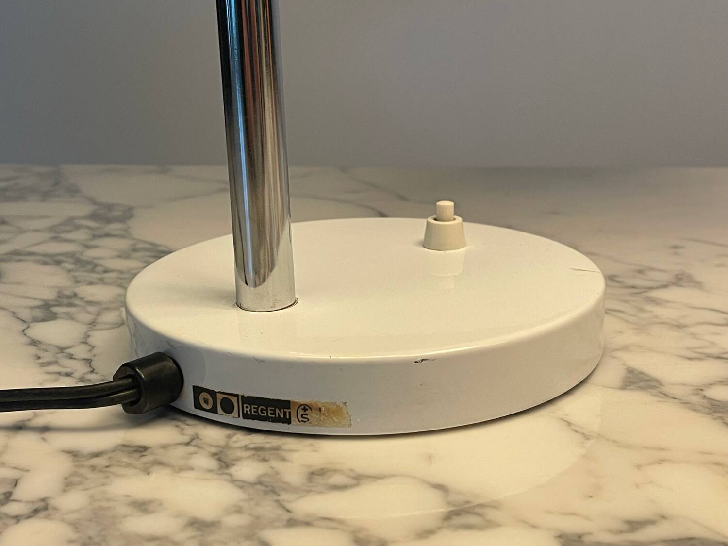 Regent articulated desk lamp, 1980