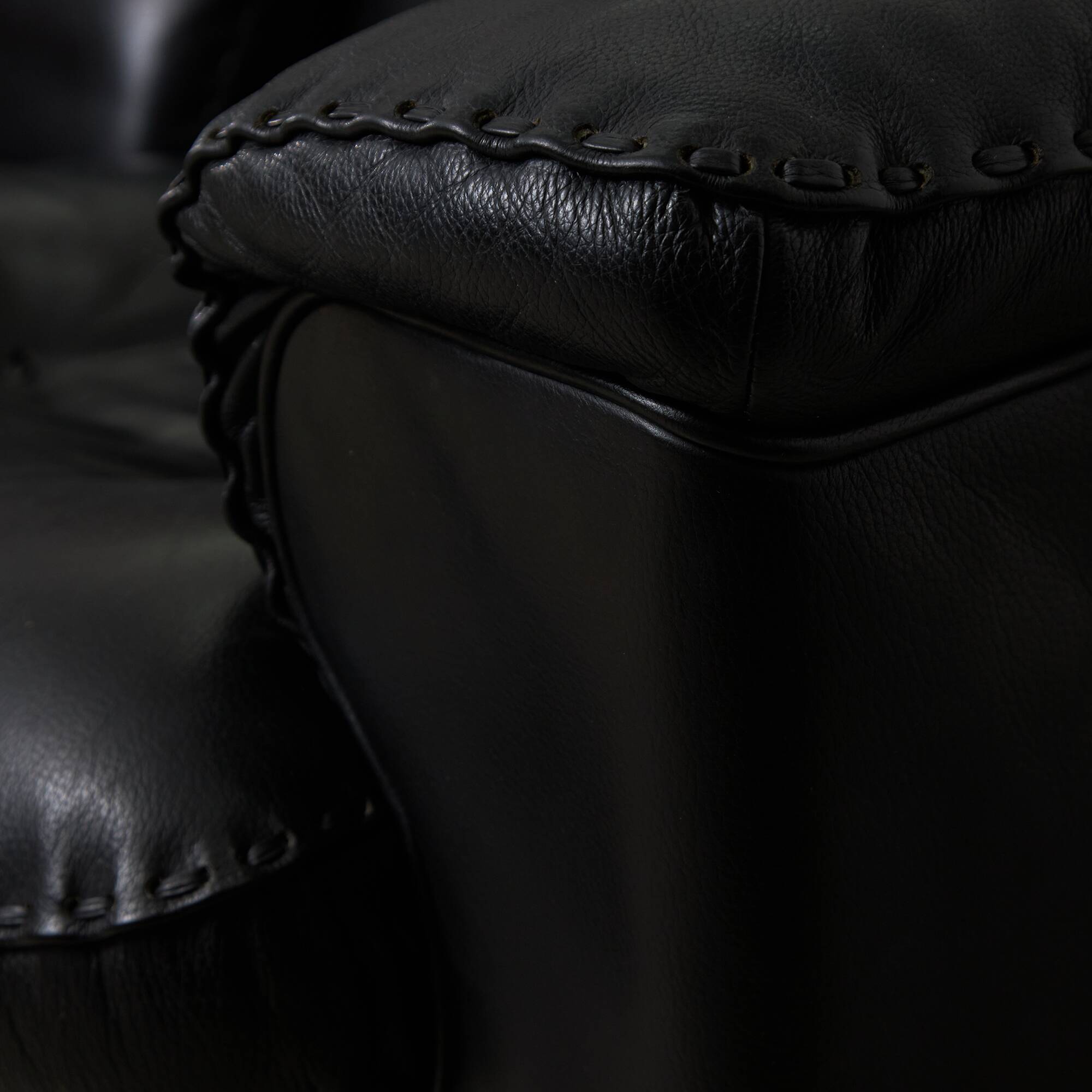 DS101 3 Seater Sofa 1970s