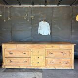 Former draper's counter