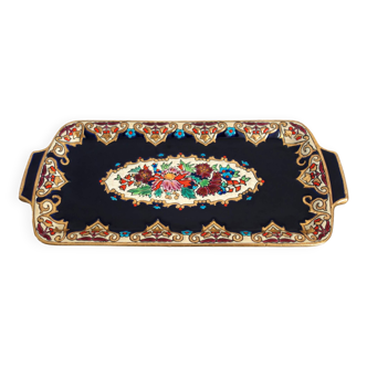 Ancien plat en faïence émaux de Longwy décor Renaissance par M.P chevallier