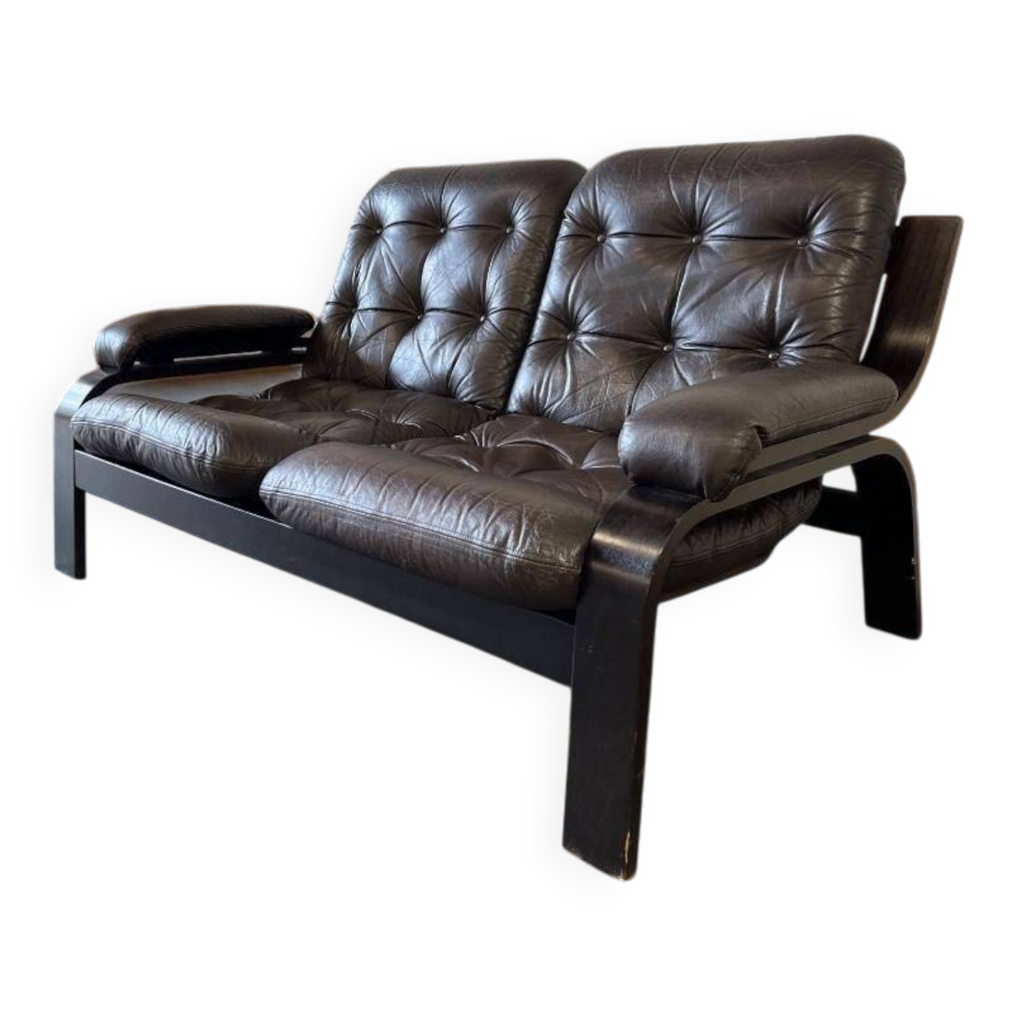 Vintage brown leather two-seater sofa/chaise longue