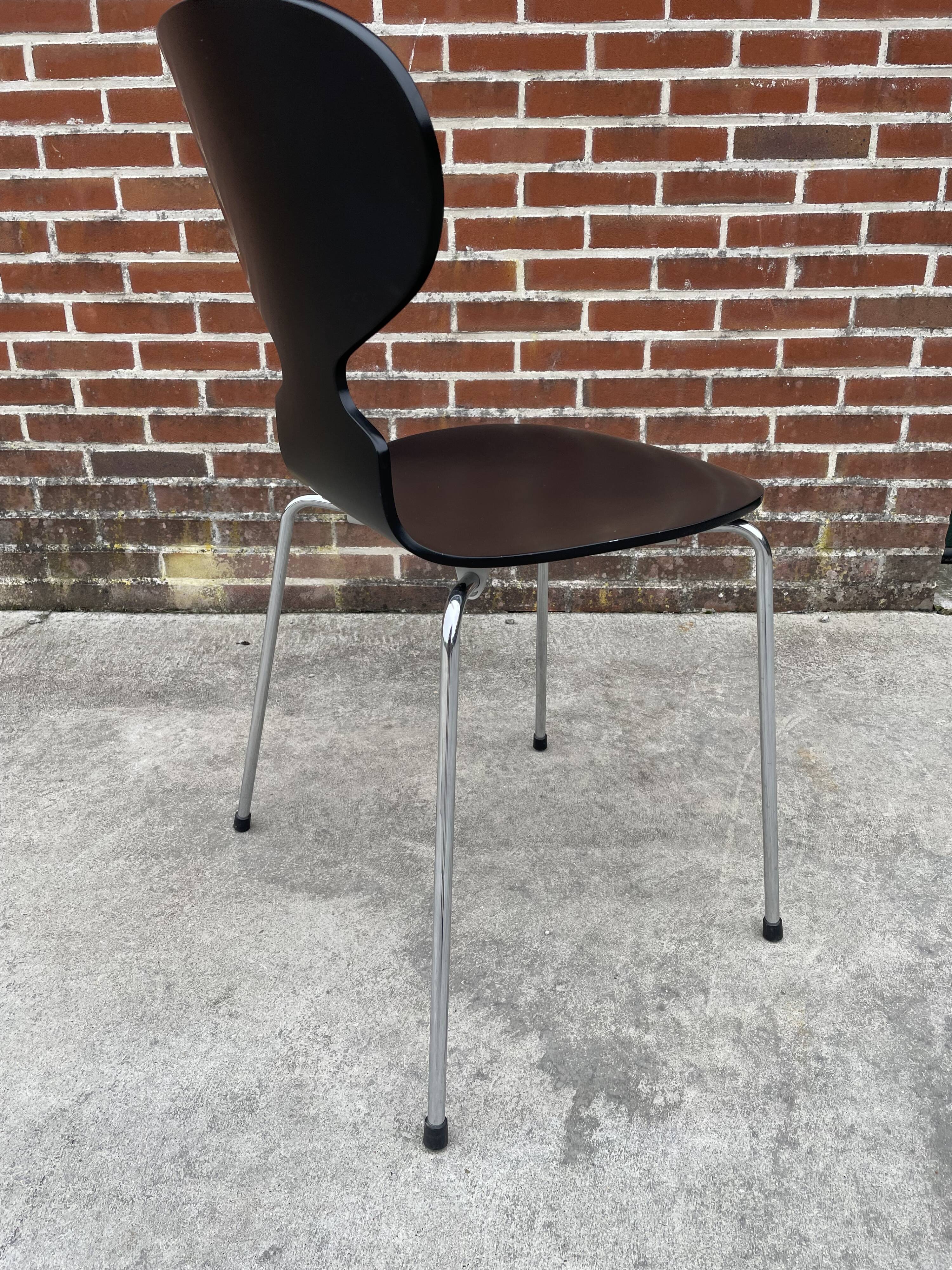Arne Jacobsen - Fritz Hansen, Chair Model Ant in black