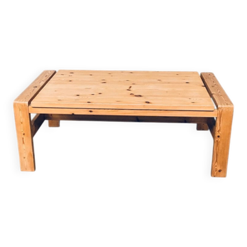 Scandinavian Modern Design Solid Pine Coffee Table, 1970s
