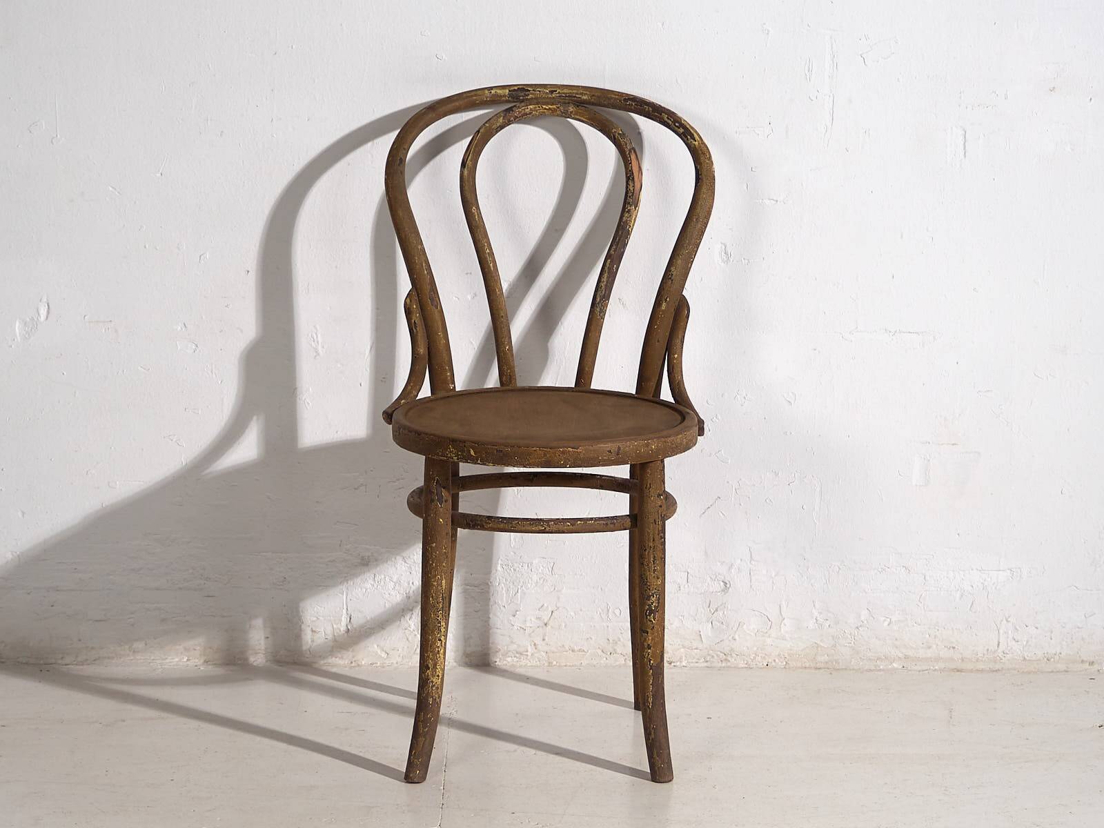 Antique Viennese-style cafe chair (circa 1920)