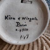 Vase vintage signé