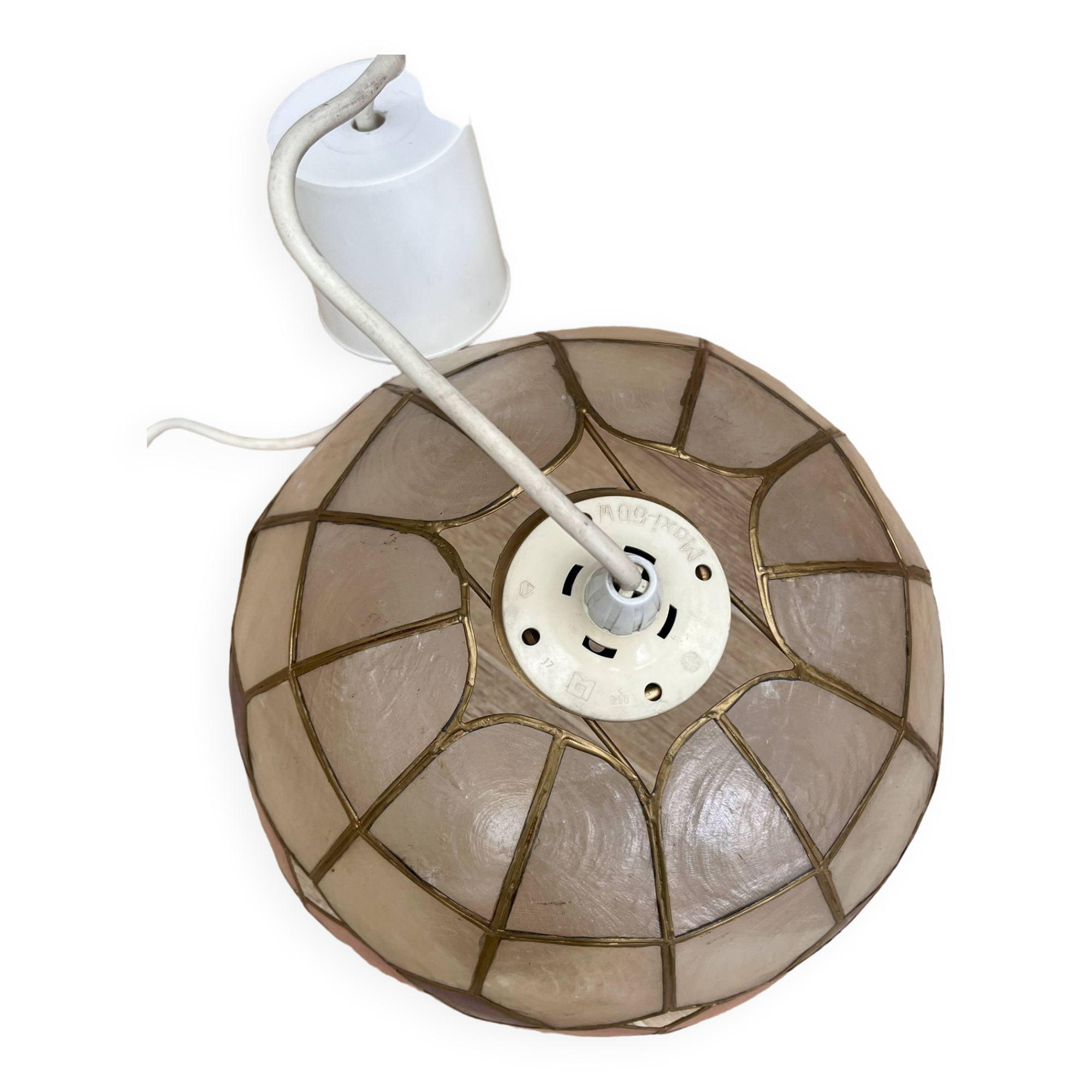 Pendant lamp in mother-of-pearl and brass arlequin pink