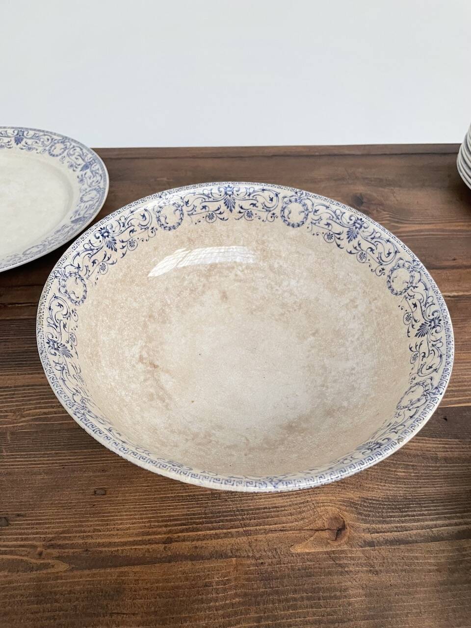 Set of 23 pieces of Marie Louise ironstone service