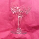 12 Crystal champagne cups cut very beautiful quality
