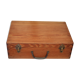 Valise en bois massif fermoirs laiton poignée métal et cuir