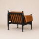 Paire de fauteuils lounge « safari » en cuir cognac et hêtre noir — c. 1970