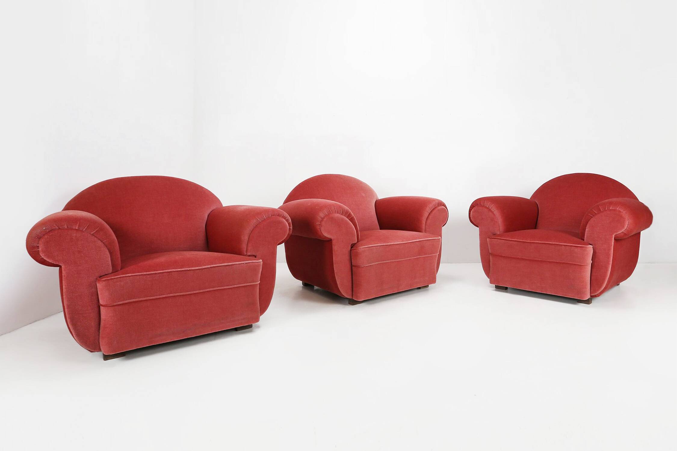 Set of 3 French Art Deco Red velvet Upholstered Armchairs, 1930s
