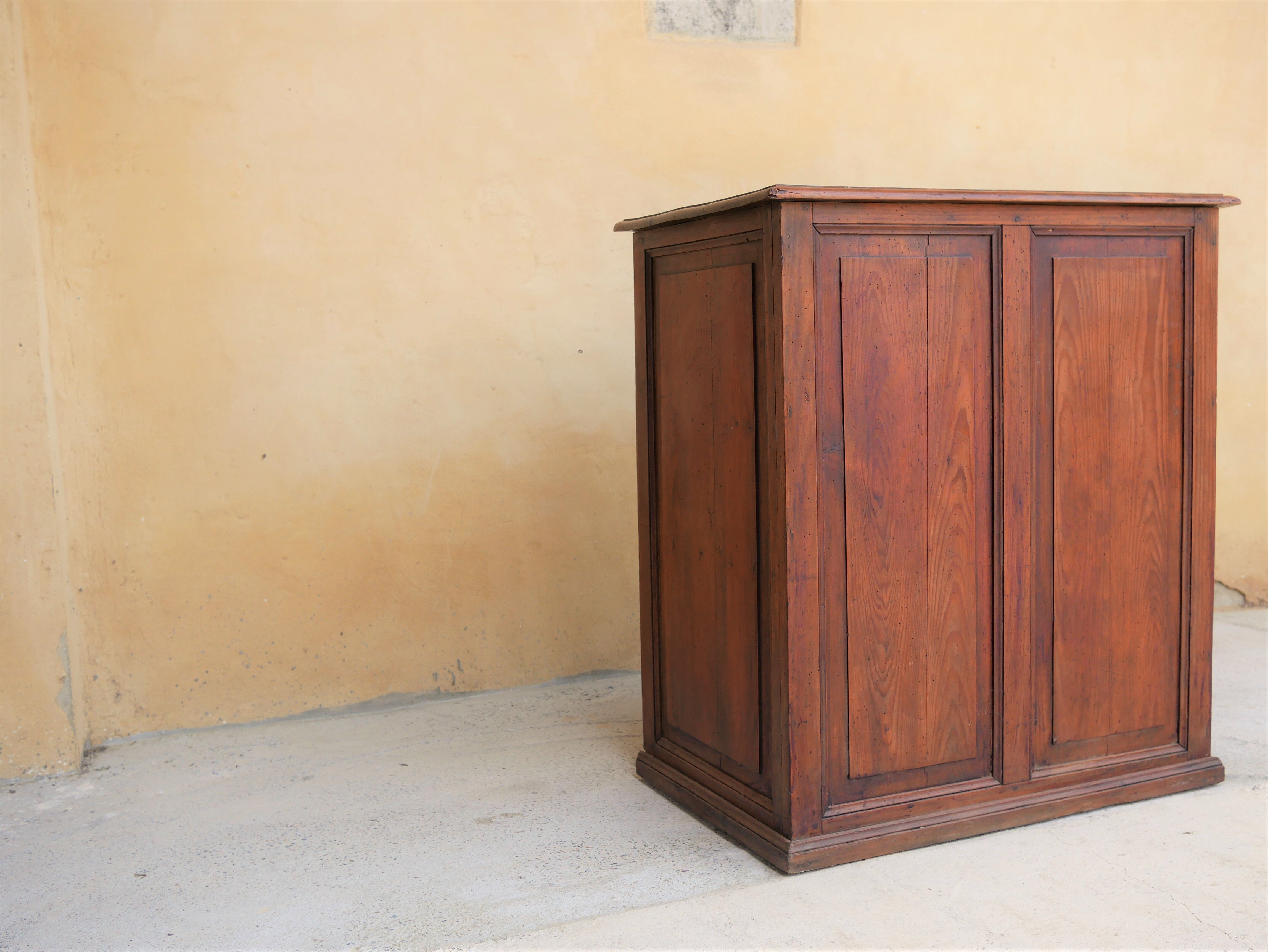Meuble comptoir en bois