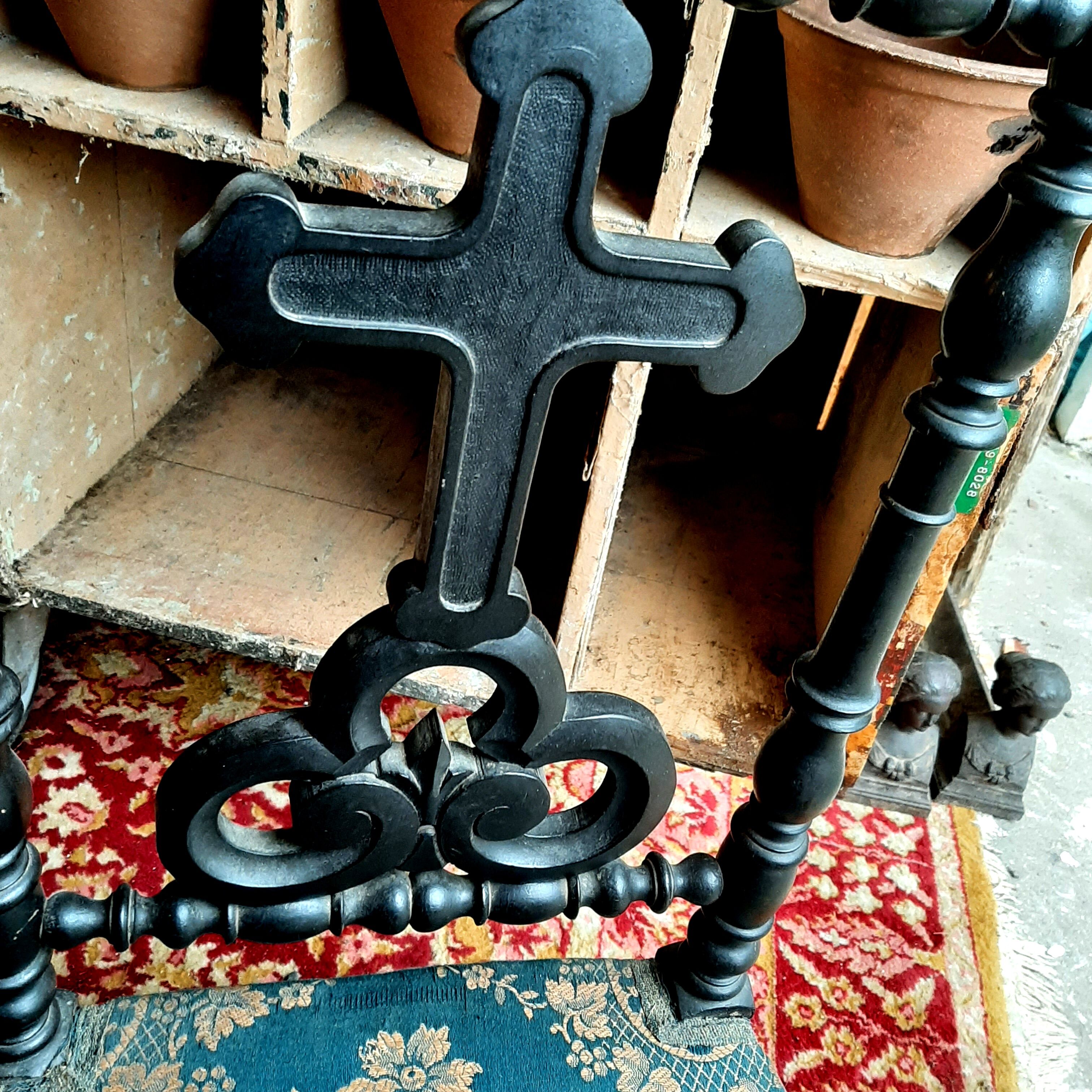 Prie dieu bois noir Napoleon lll