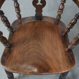 Set of two antique English highback Windsor chairs from the 18th century