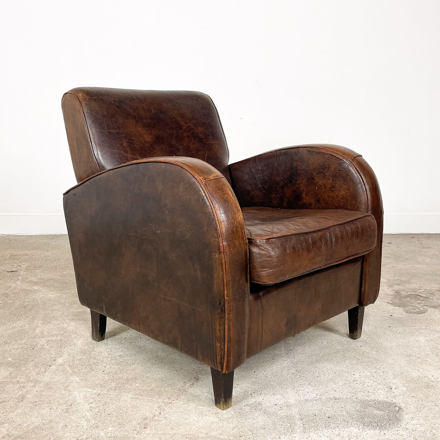 Vintage Sheep leather wagon wheel clubchair Holten