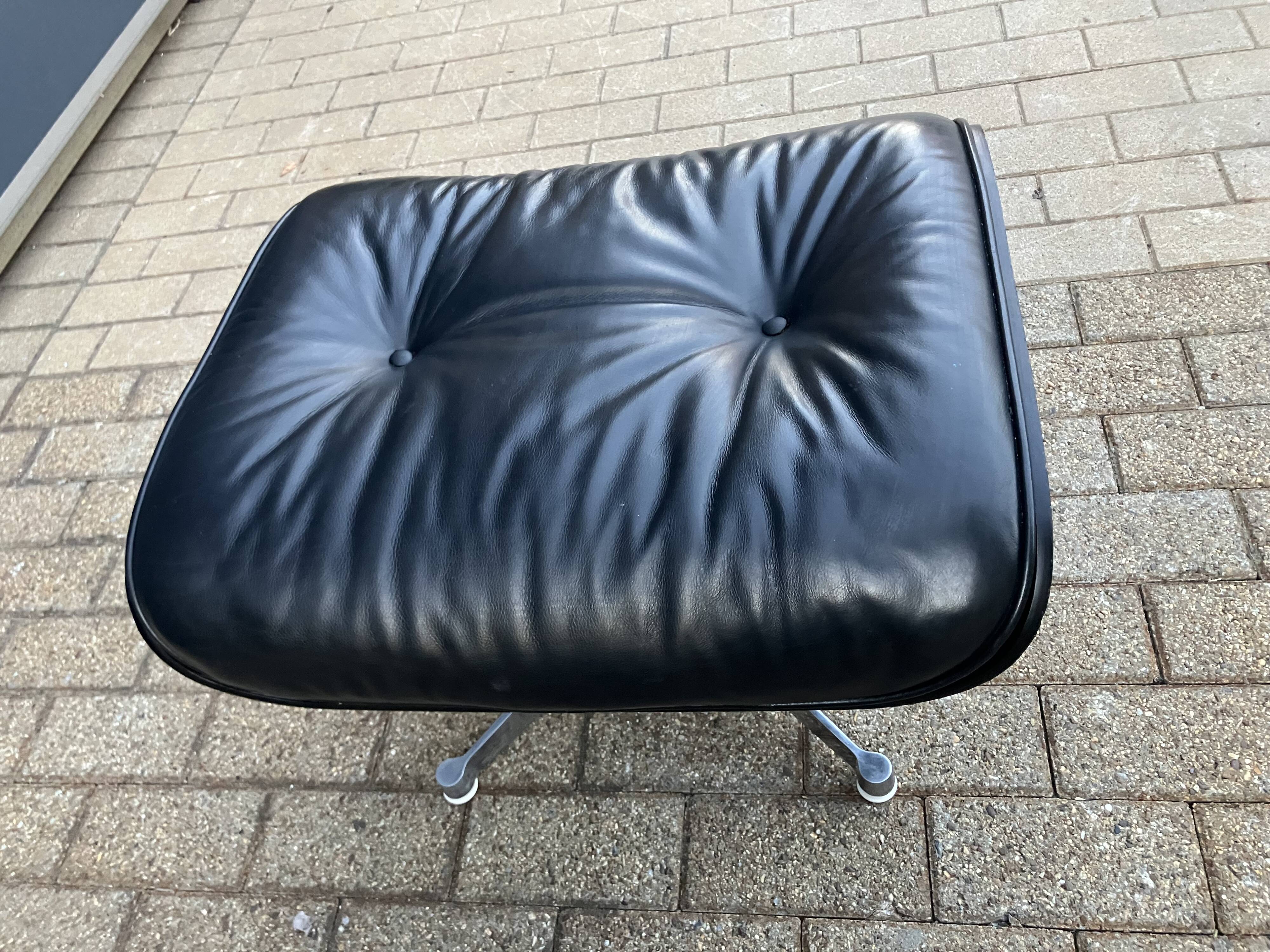 Vitra Eames lounge chair met Ottoman. Jaren 70. In Topstaat!