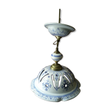 Suspension in earthenware