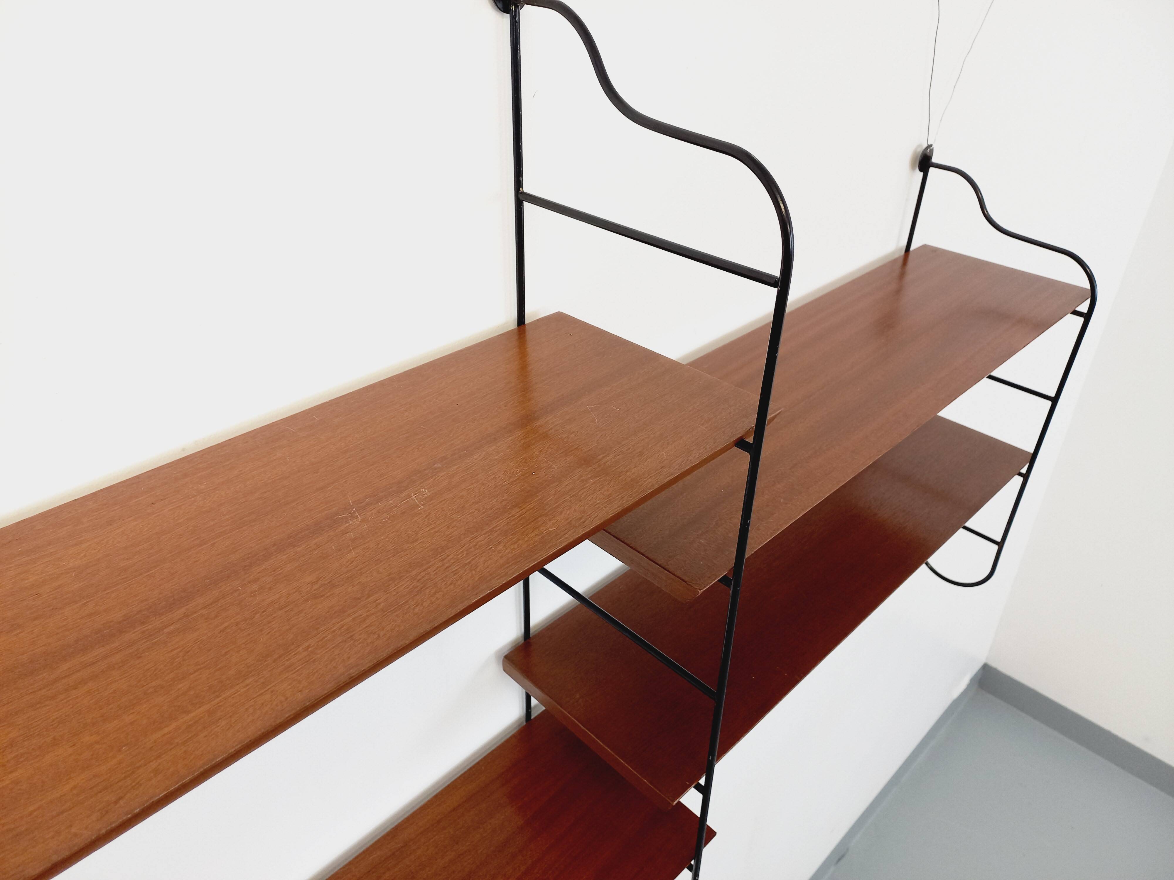 Etagère murale vintage 2 modules en teck et métal noir style String Tomado des années 50 60