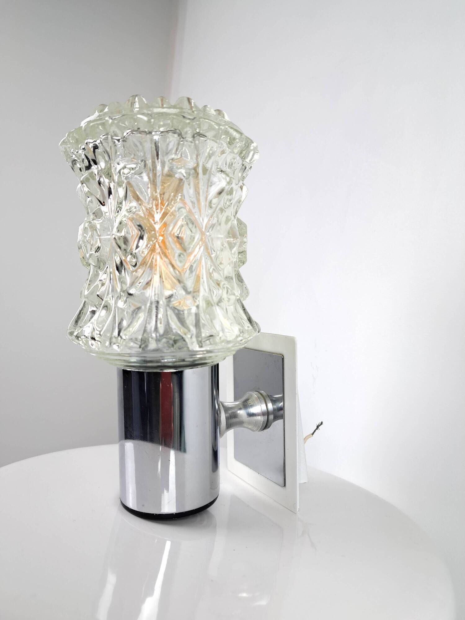 Pair of vintage 70s glass wall lamps by Targetti Sankey