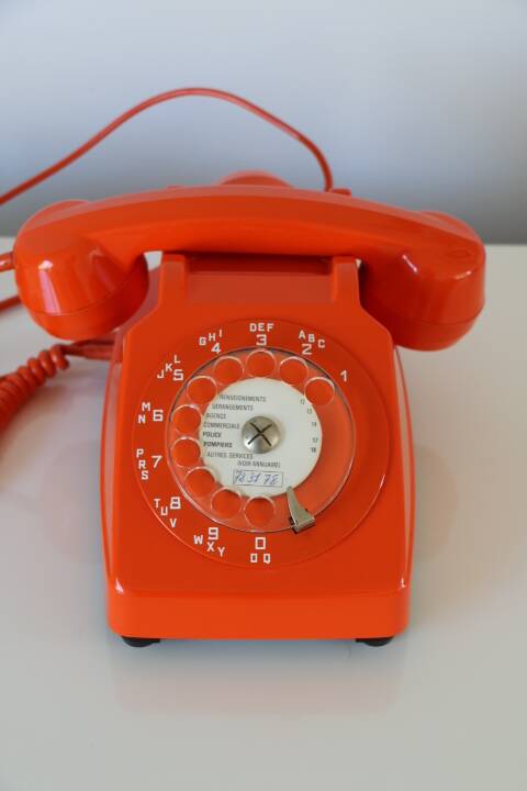 Telephone Socotel S63 orange 1973