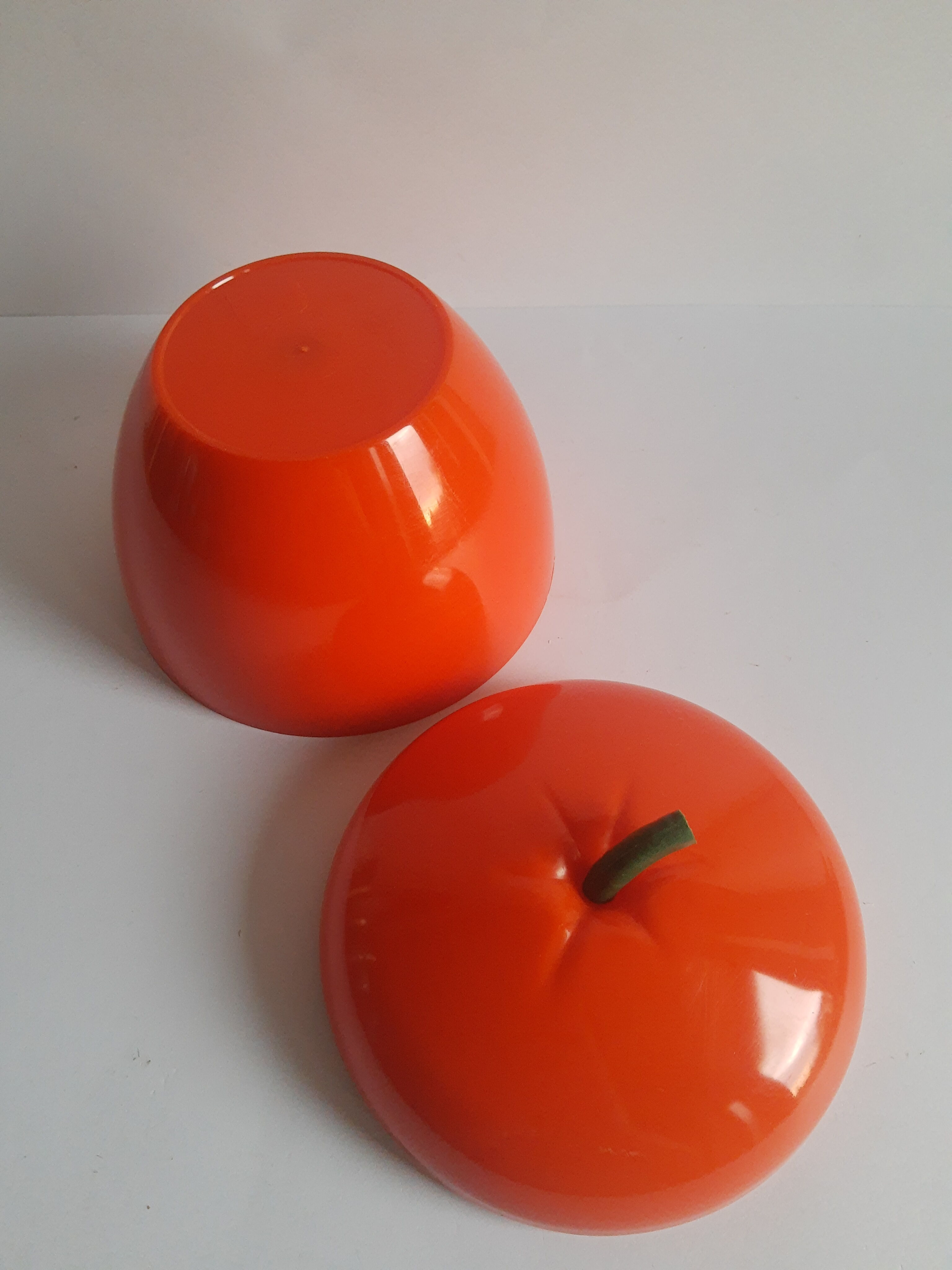 Vintage seventies orange ice bucket