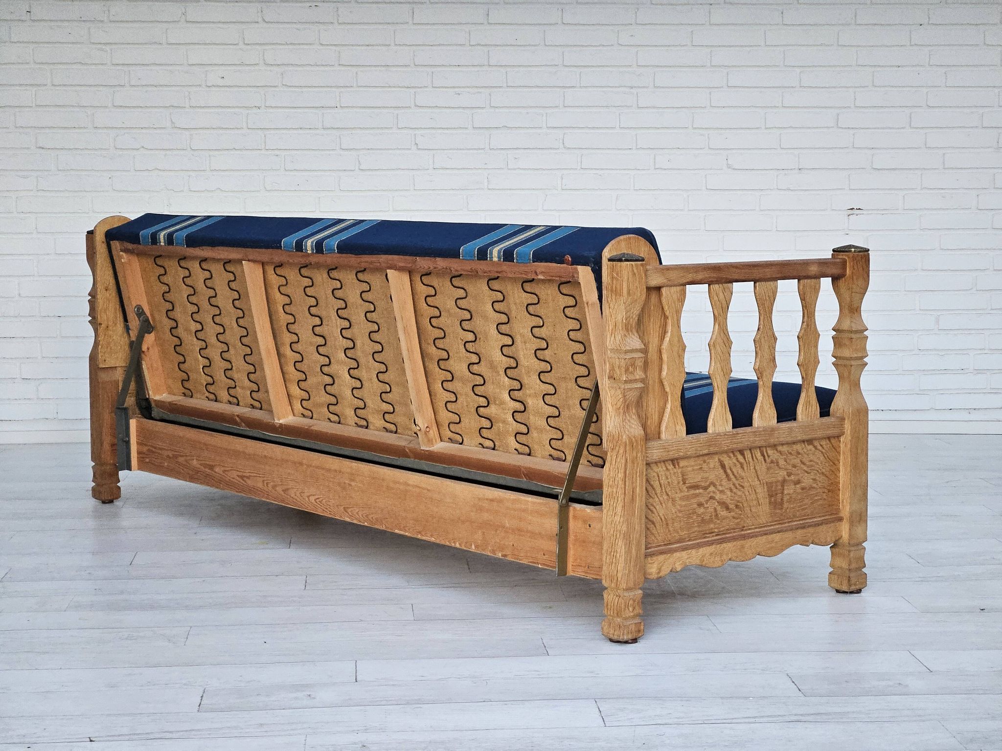 Années 1970, canapé pliable danois