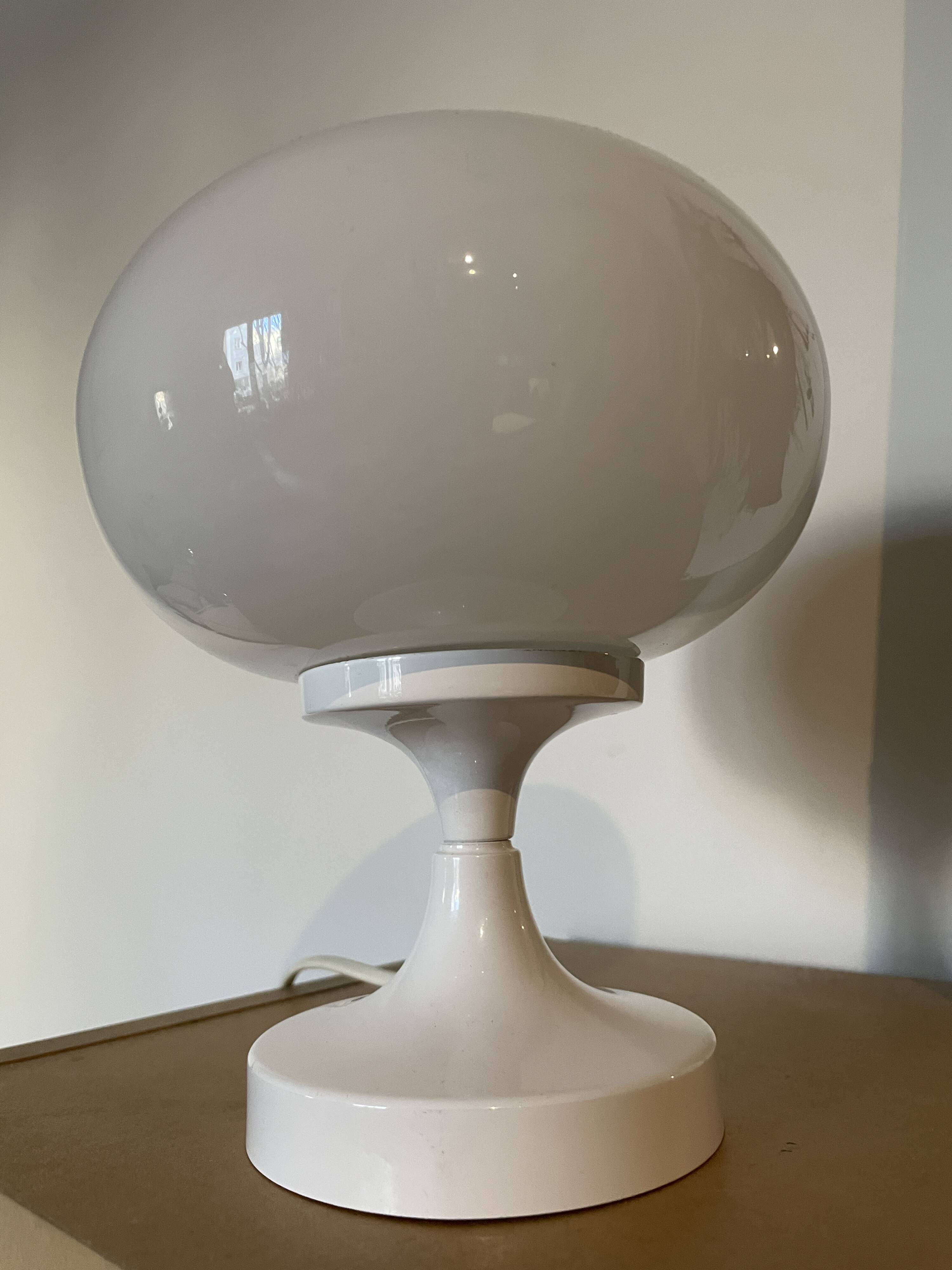 Delmas vintage 70s mushroom table lamp