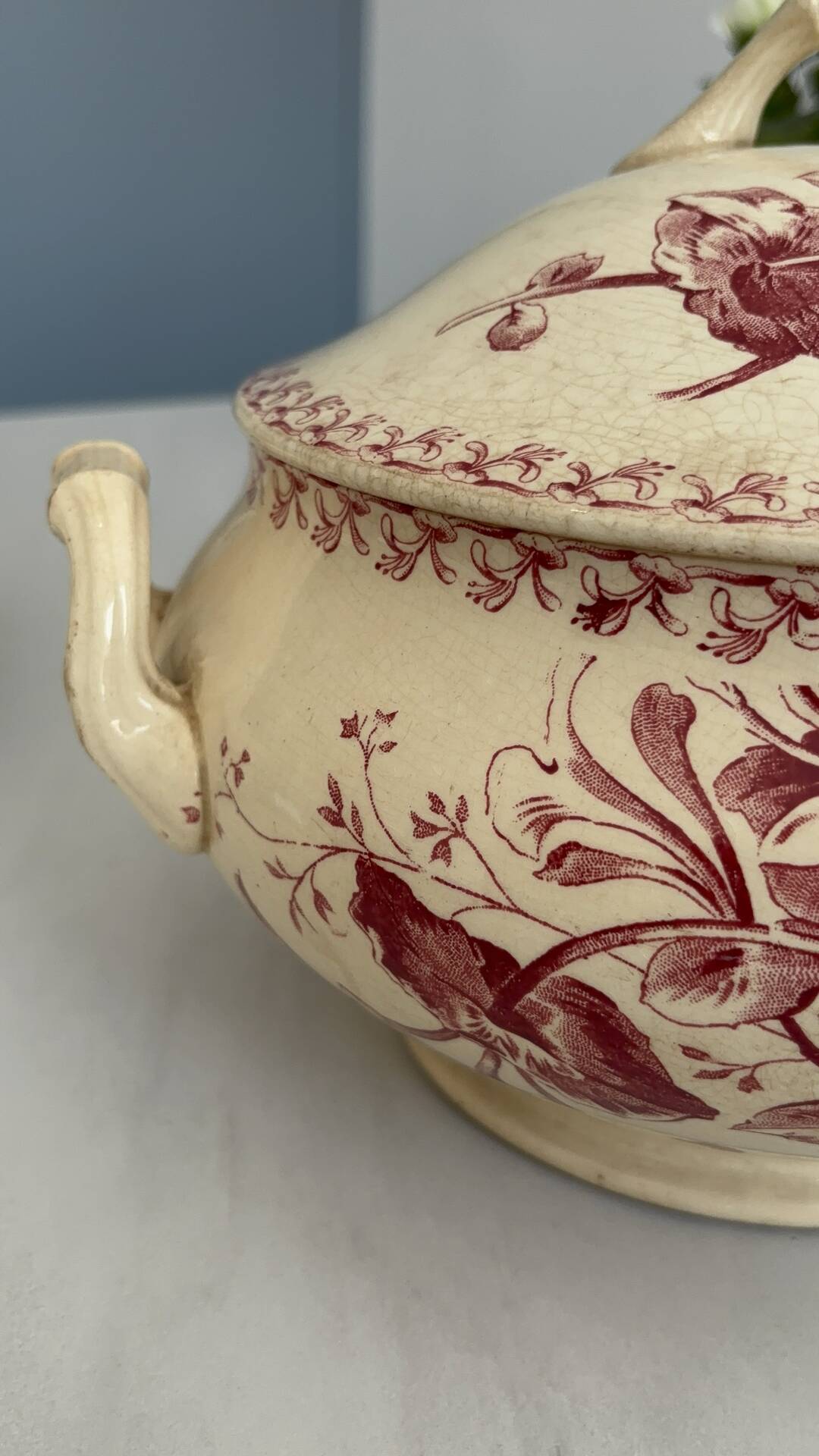 Red earthenware soup tureen, Gien factory, honeysuckle model.
