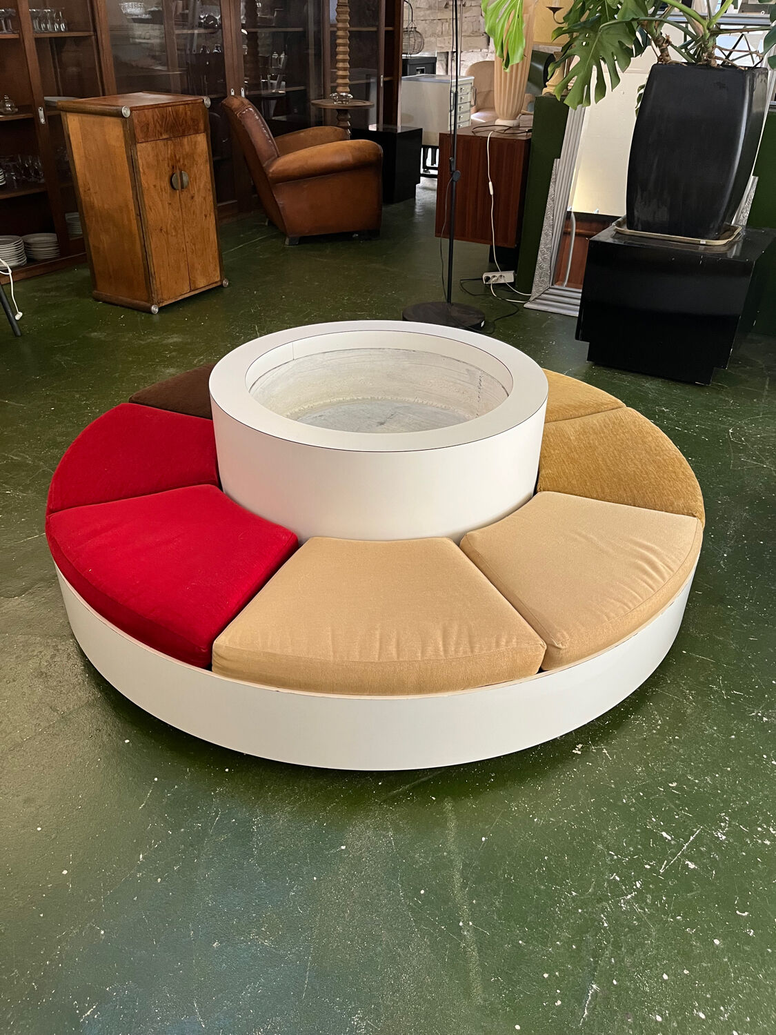 1970s garden bench made by Roche Bobois in Formica