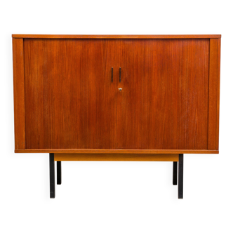1960s minimalist teak sideboard/buffet with tonnea doors