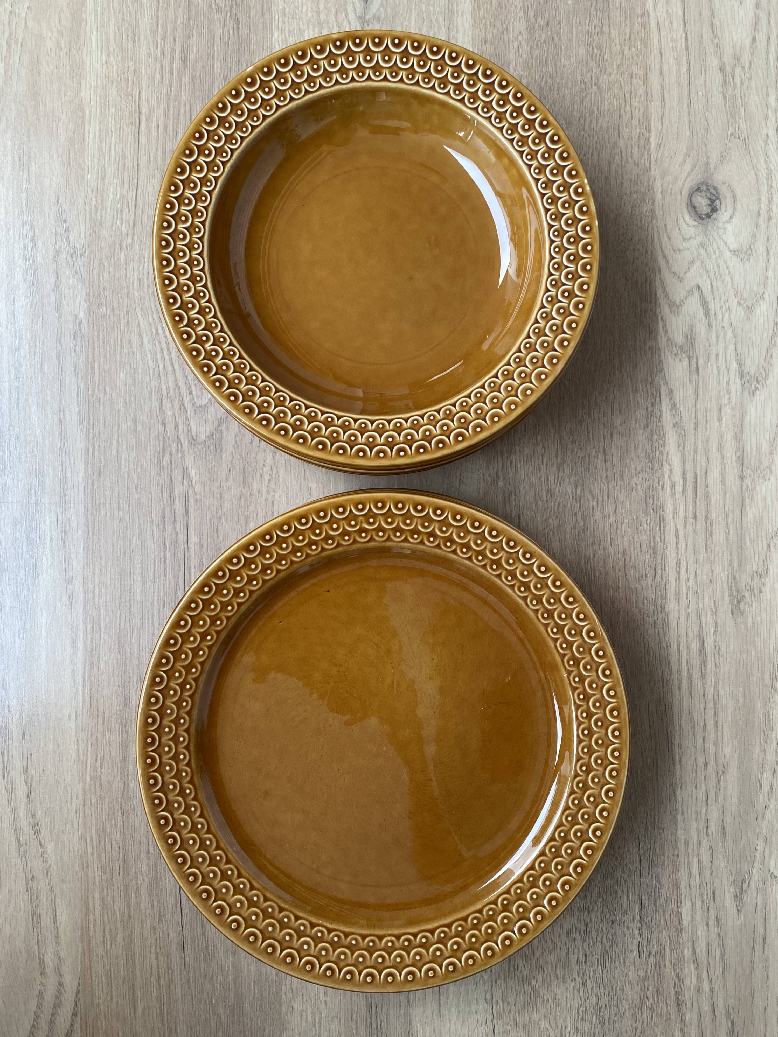 Set of 12 Pagnossin earthenware plates