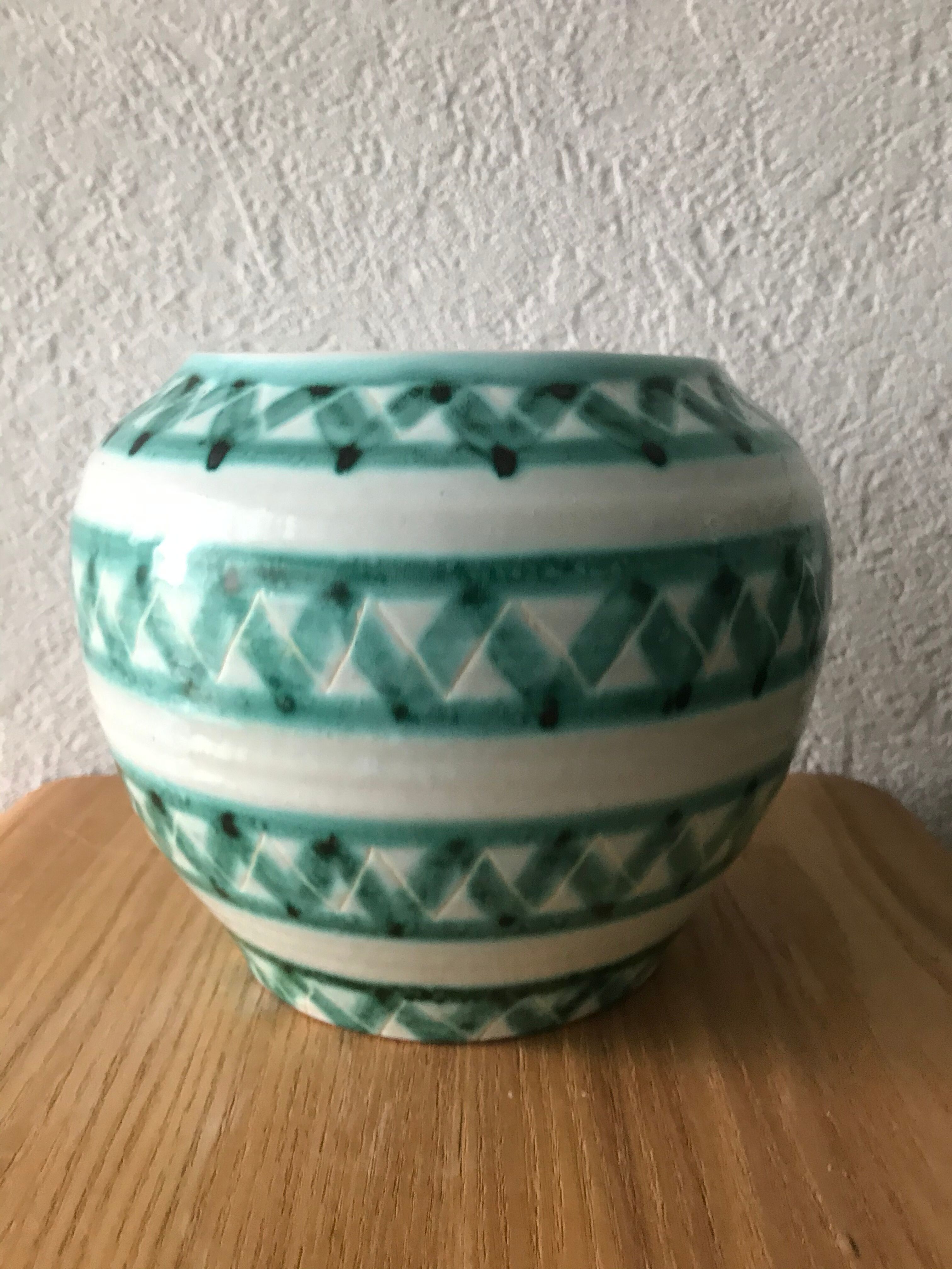 Champmol earthenware vase