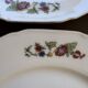 8 Anciennes assiettes à dessert
