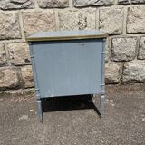 Nightstand/bedside table/small chest of drawers