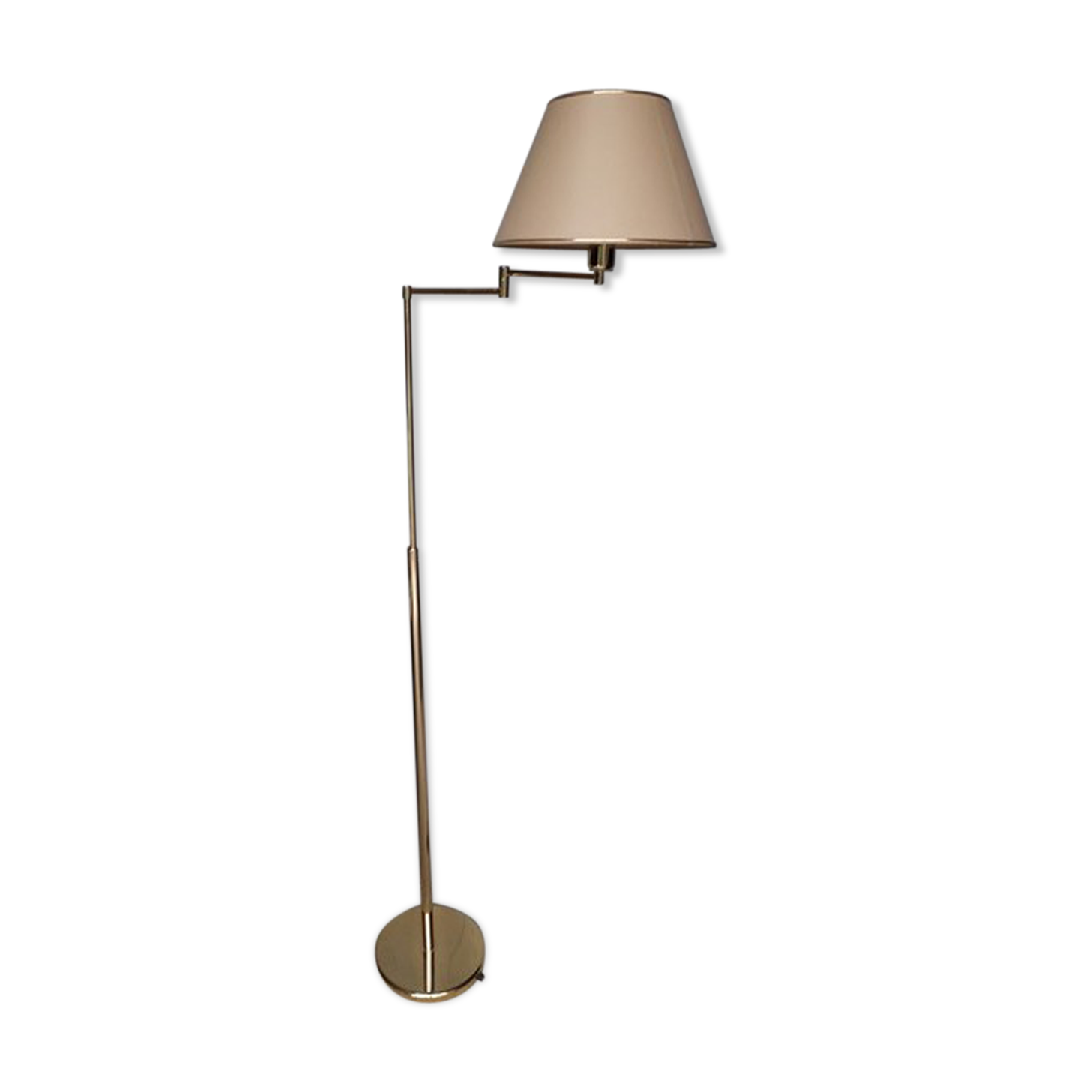 1980s gold metal lamppost