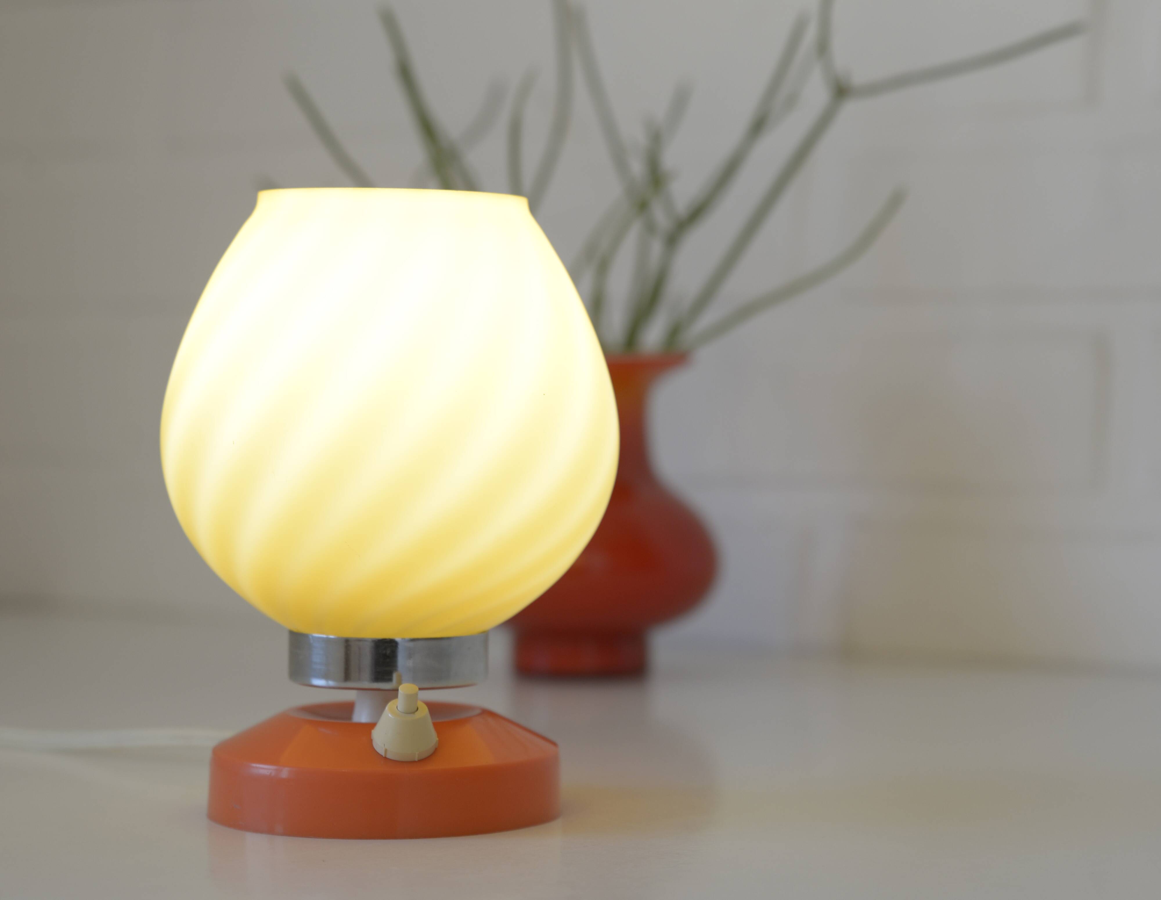 Vintage orange table lamp retro bedside light 1970's  MCM desk lamp