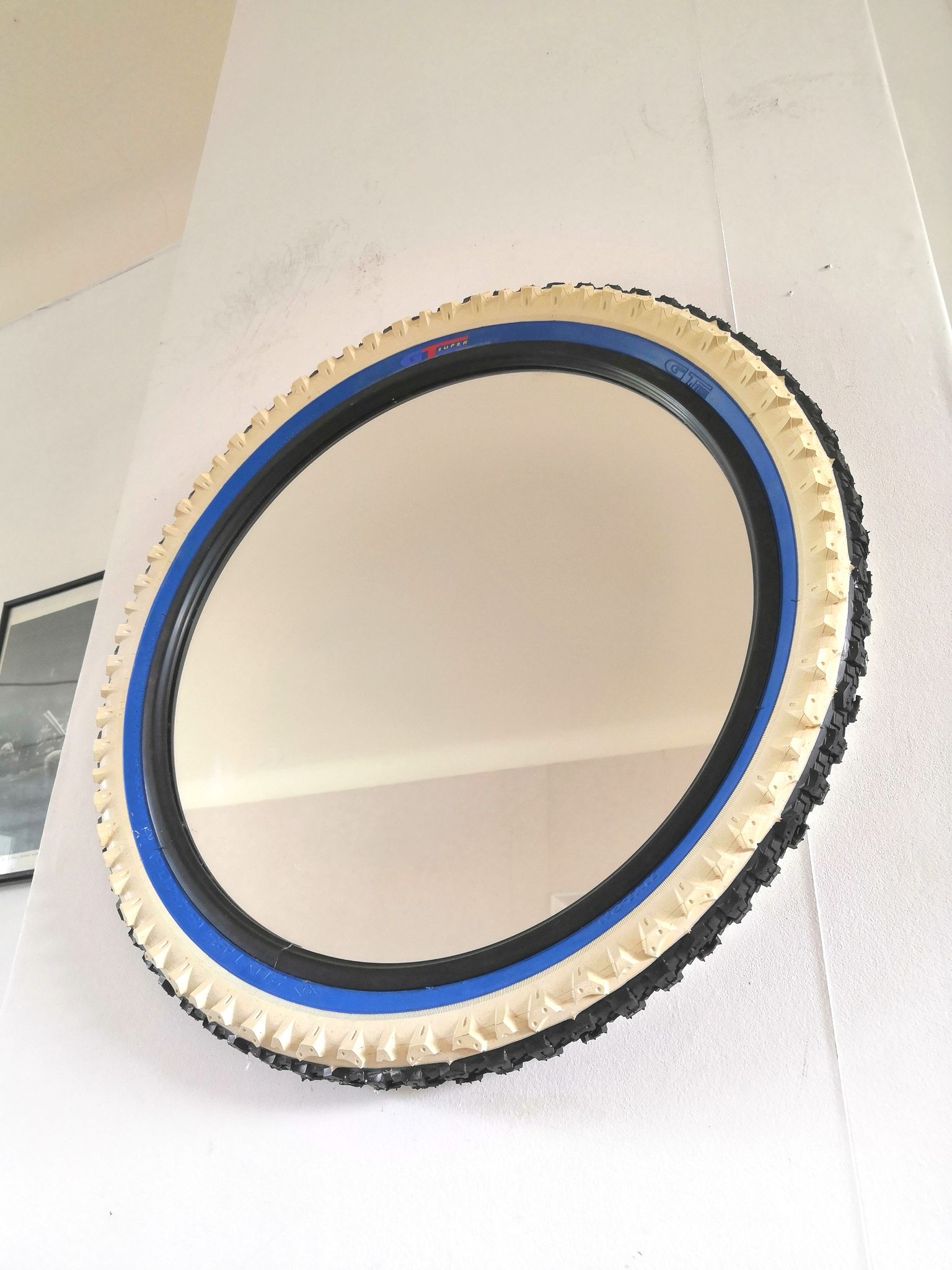 Tire mirror Ikéa Vintage model Volda