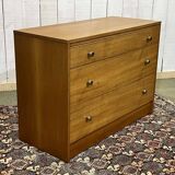 English chest of drawers from the 70s in mahogany