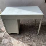 Bureau 1940 bois laqué vert amande