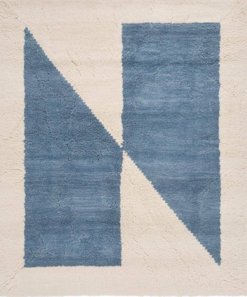 Handmade pure wool Moroccan rug size 150 x 250 cm