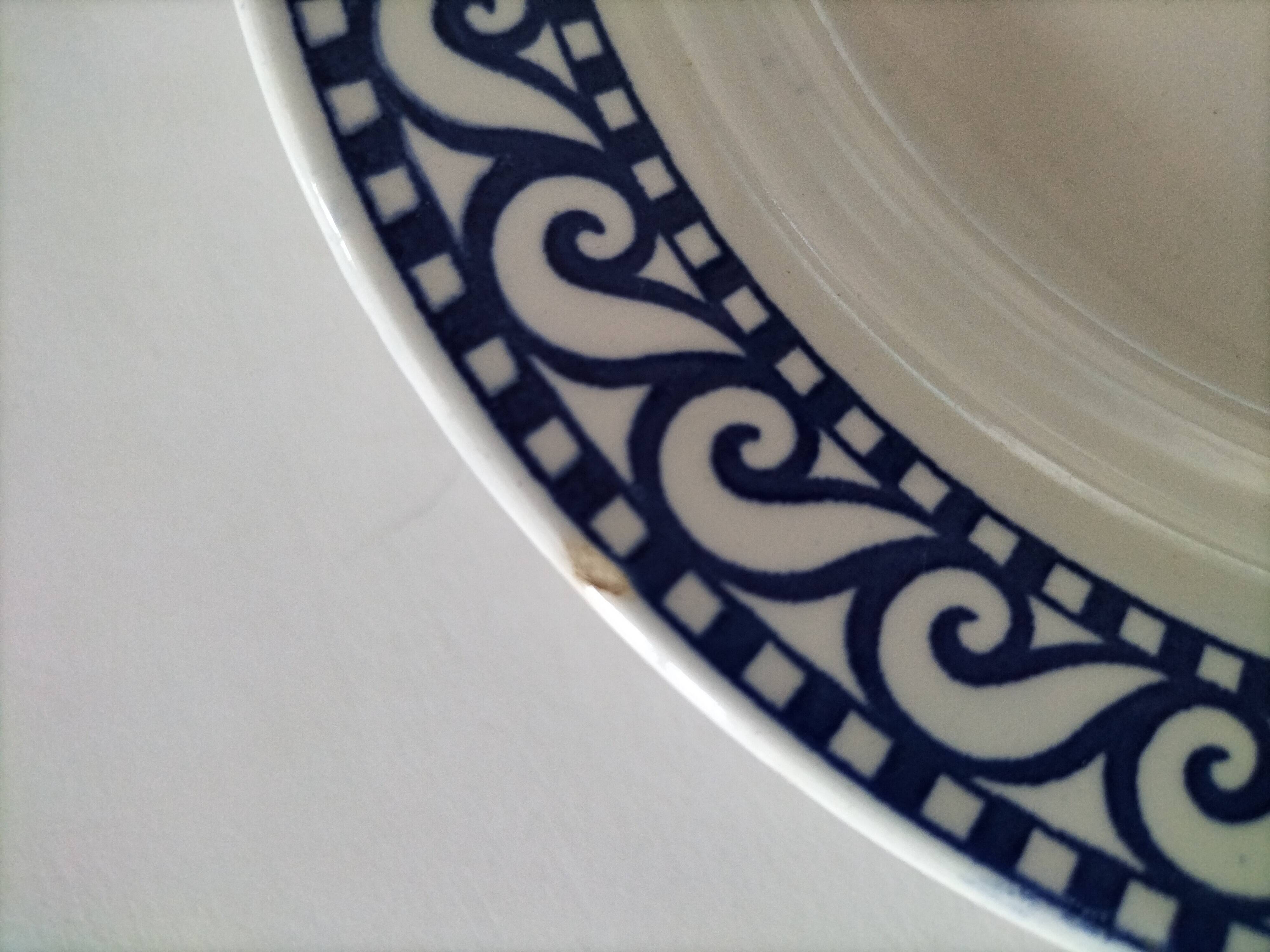 Set of 4 vintage navy blue soup plates