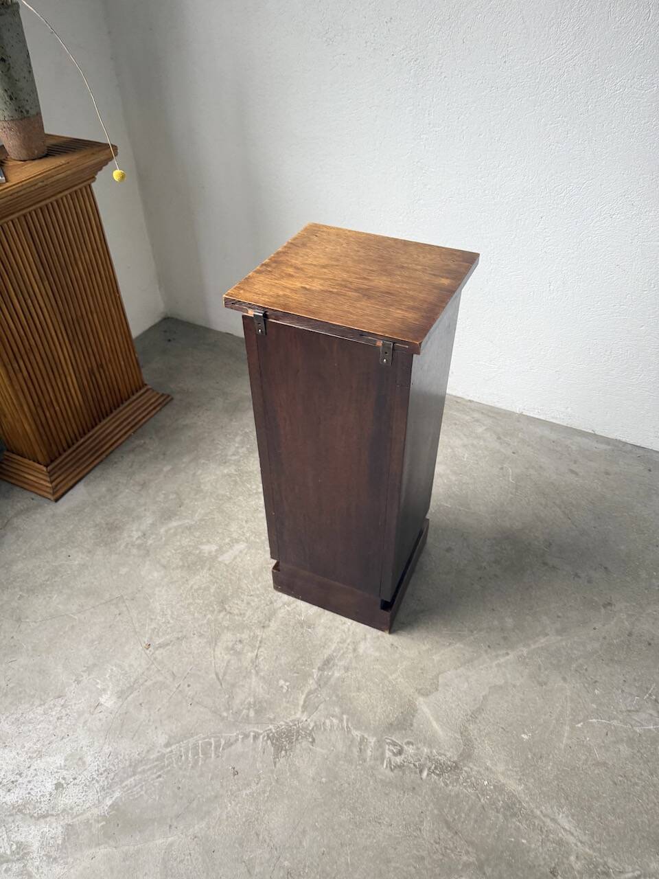 Dudouyt bedside table, oak, 1940.