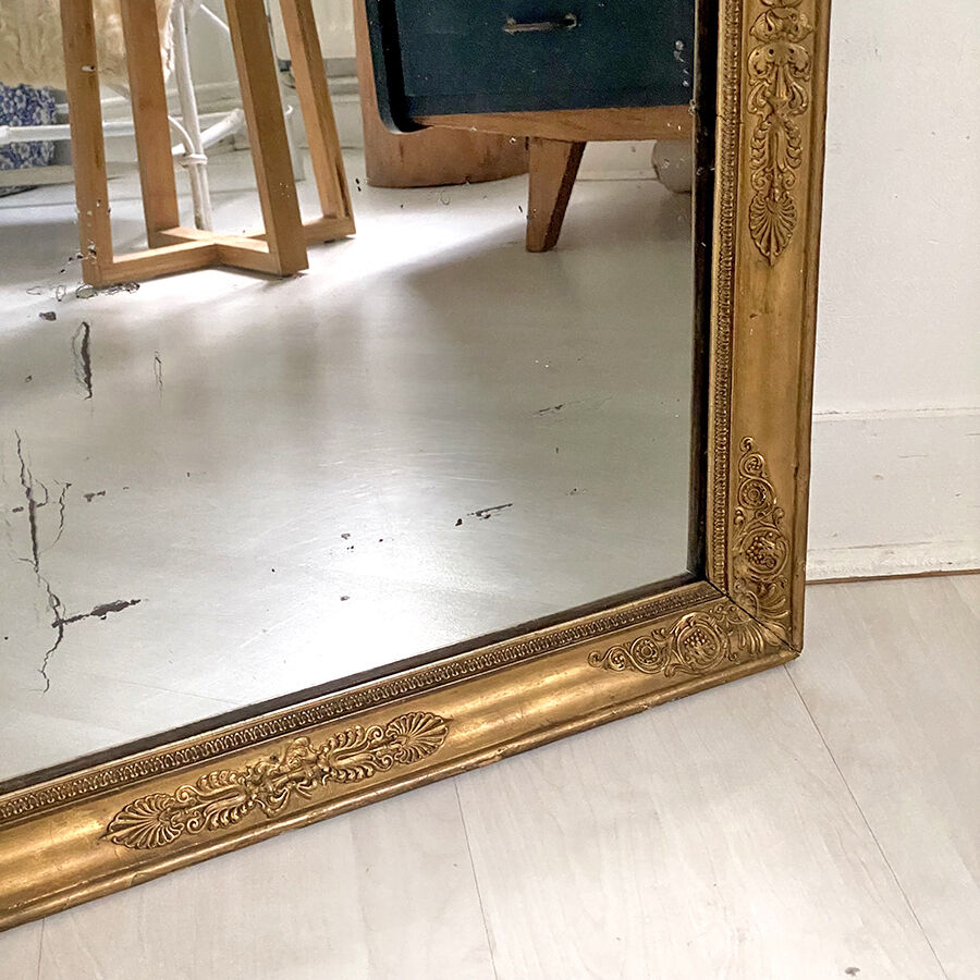 Old mirror wood and gilded stucco 73x61cm
