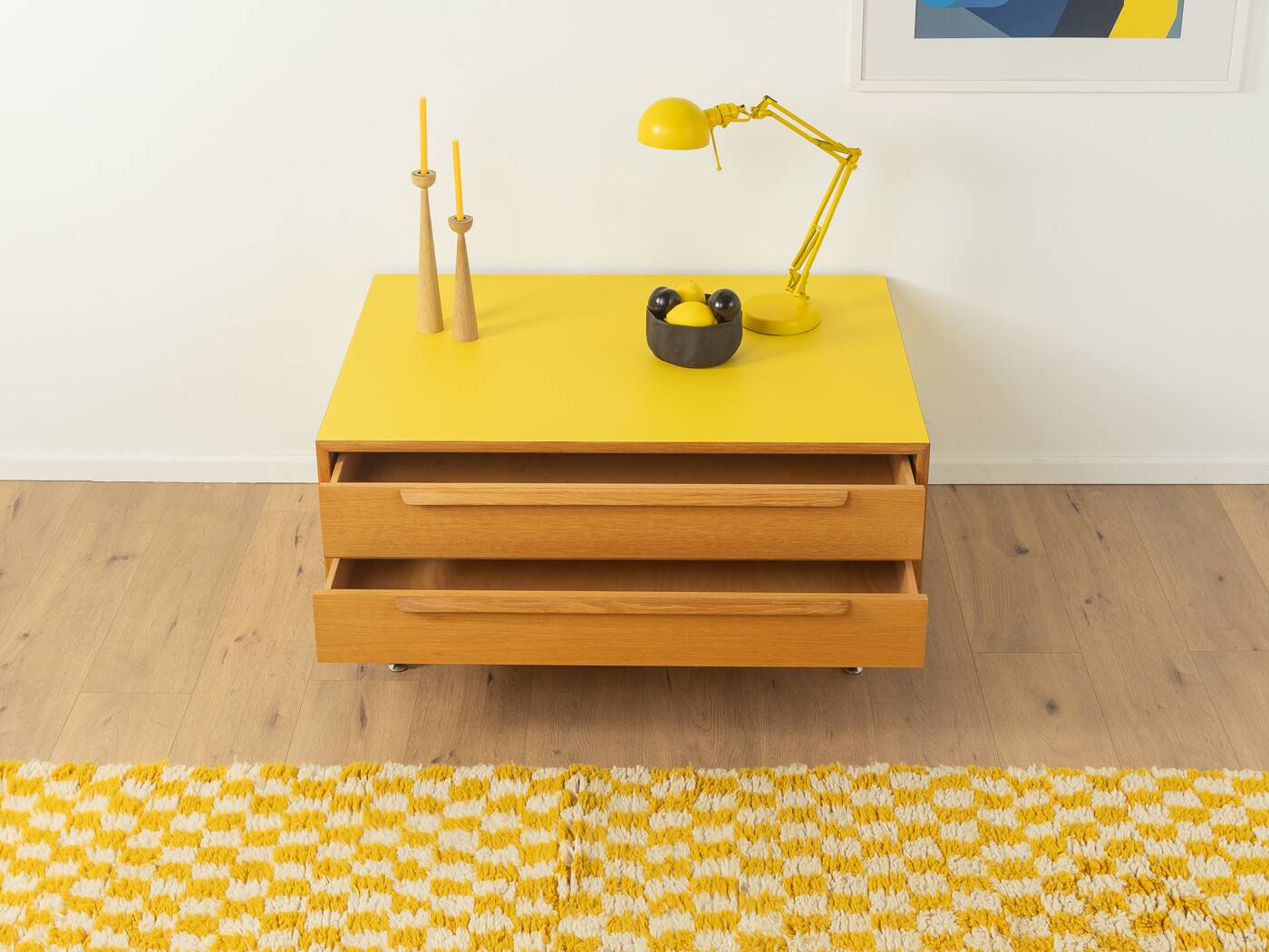 Commode en placage de chêne, années 1960