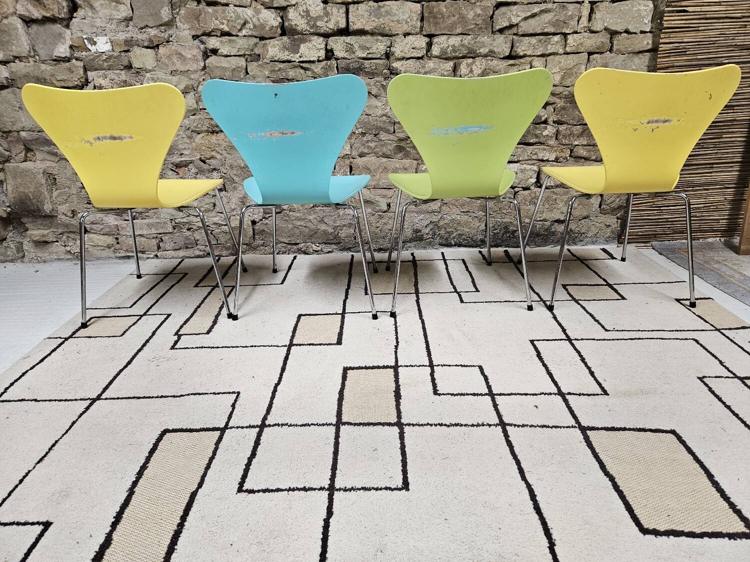 Set of 4 Serie 7 chairs by Arne Jacobsen, Fritz Hansen