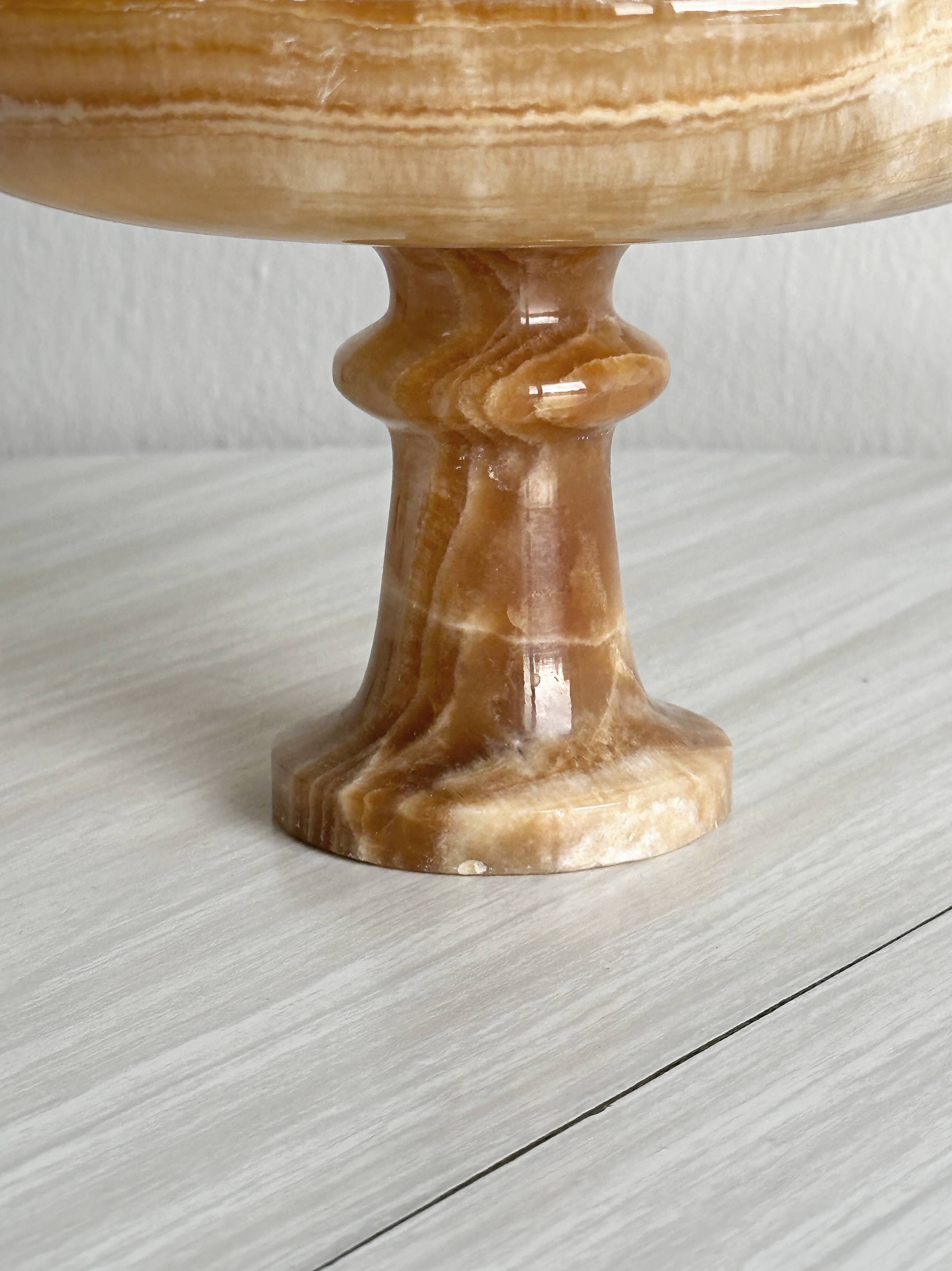 Onyx marbled pedestal bowl