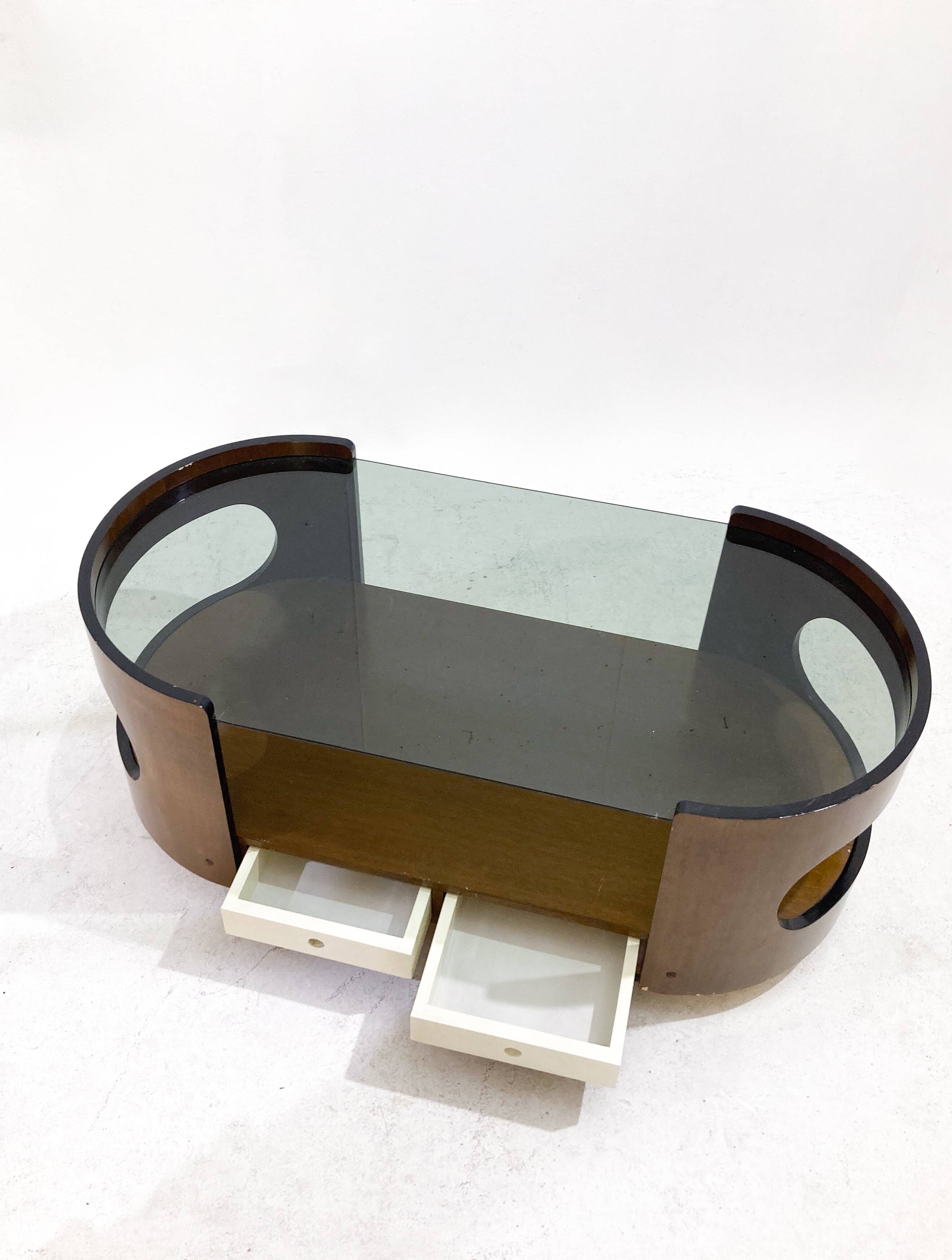 Mid-Century Moder Coffee Table in the style of Joe Colombo, 1970s